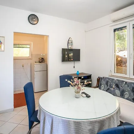 Apartment Madirazza *
