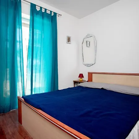 Apartment Madirazza